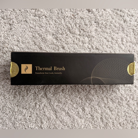 Thermal Brush - Professional Advanced Styler Sleeker - Picture 9 of 9